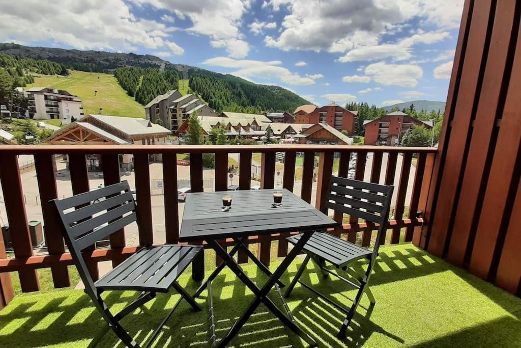 Superbe Appartement La Joue Du Loup Centre, 6 Personnes, Avec Parking Prive Saint-Étienne-en-Dévoluy Buitenkant foto